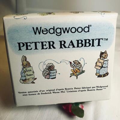 Wedgwood Peter rabbit mug in original box new