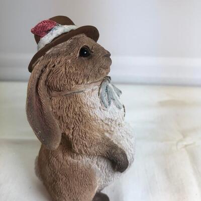 Stone Critters Sunday Hare SC-904