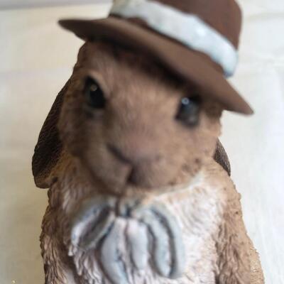 Stone Critters Sunday Hare SC-904