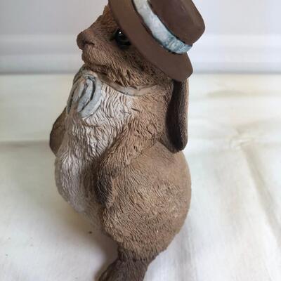 Stone Critters Sunday Hare SC-904
