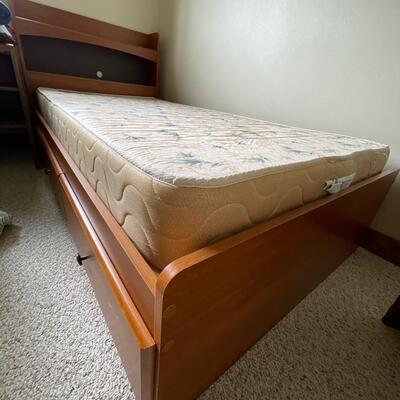 BB22-Twin mattress with headboard and storage frame