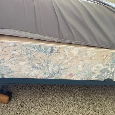 FB12-Twin Mattress, box spring and frame With twin sheet set and mattress pad