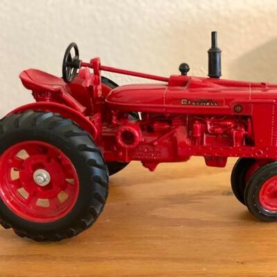 Farmall H Die Cast Tractor and Hay Trailer