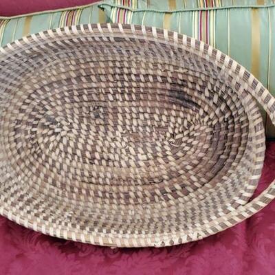 Extra Large Sweetgrass Basket  20" x 12" x 5" $150