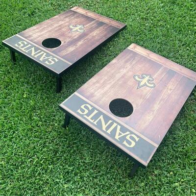 NEW Saints Cornhole Board & Bean Bag toss set