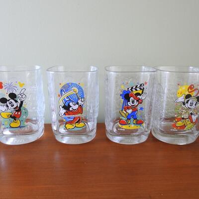 Vintage McDonald's Mickey mouse drink water