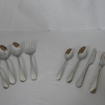 Hampton forge flatware