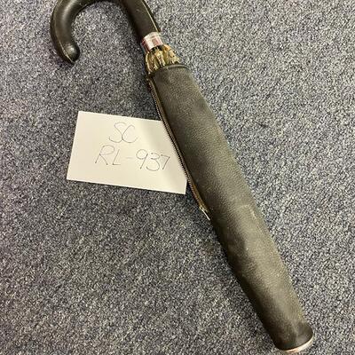Nice vintage umbrella in a leather case