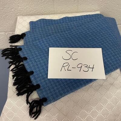 Vintage wool scarf