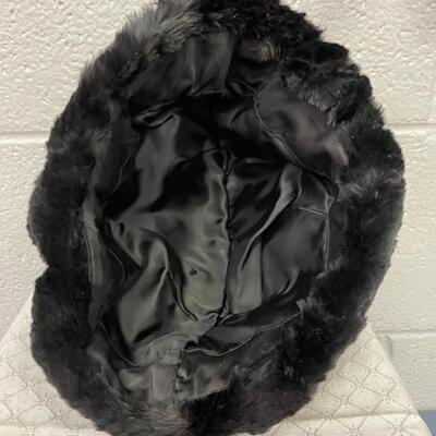 Black fur hat