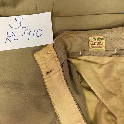 Command V US Officers regulation shirt and pants