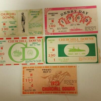 https://www.ebay.com/itm/125415630942	ORL3059 VINTAGE LOT OF 5 CHURCHILL DOWNS HORSE RACING TICKET STUBS		Auction
