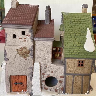 Department 56 ~ Oliver Twist~FAGINâ€™S- HIDE - WAY