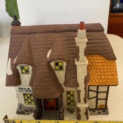 Department 56~ Oliver Twist~ Maylie Cottage