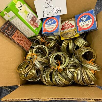 Asst of canning jar accessories