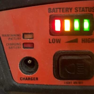 Kinverch Battery ðŸ”‹  Jump Starter ðŸ’¡ 1500 Peak/750 Instant Amps Portable Powerâš¡ï¸ Station with 300W Inverter,150 PSI Air ðŸ’¨...