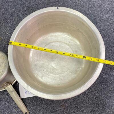 Worthmore aluminum tub & arrow aluminum saucepan