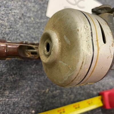 Shakespeare wondered spin reel & Olympic 3000 rod
