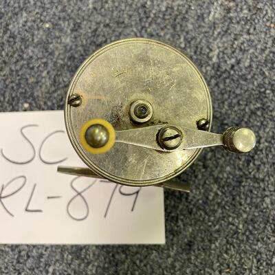 Vintage Pflueger Monarch reel