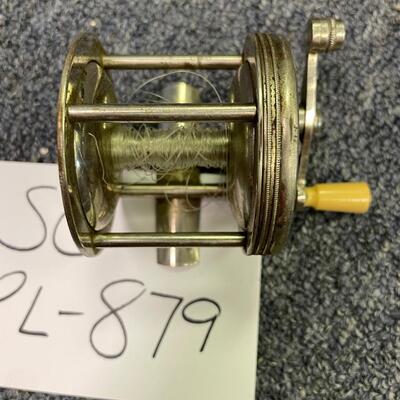 Vintage Pflueger Monarch reel