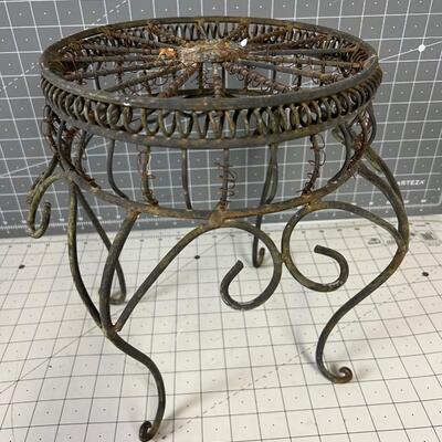 Iron Plant Stand, Frilly Style