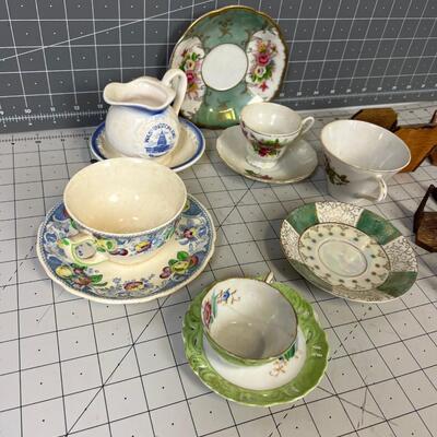 Mixed Collection of Tea Cups, Creamers, Stands 