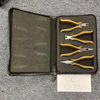 Craftsman 5 pc precision mini pliers set in leather case