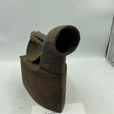Cast iron wooden handle iron