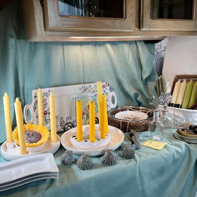 White ware Spanish Handcrafted  flower or candle dishes, set of new Cheese  knives, Snack plates