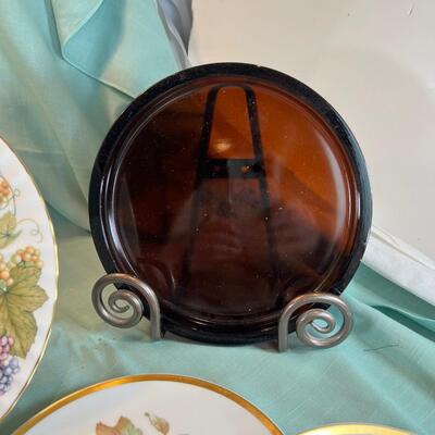 Vintage new Orchard German display plate, cup Suacer