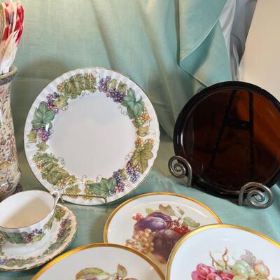 Vintage new Orchard German display plate, cup Suacer