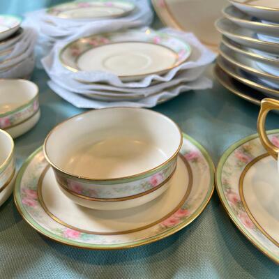 Set Of Austrian Fine China, Limoges Nappy, Havalnd French plate,