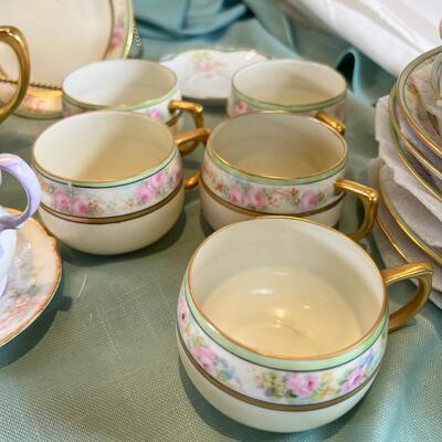 Set Of Austrian Fine China, Limoges Nappy, Havalnd French plate,