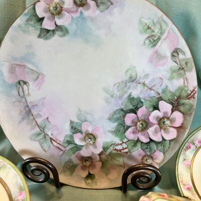 Set Of Austrian Fine China, Limoges Nappy, Havalnd French plate,