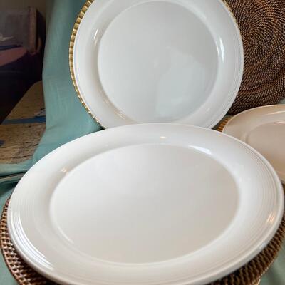White Nancy Calhoun Japanese Dinner Plates and 6 gold Lenox Chargers