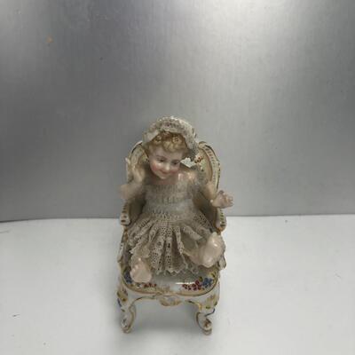 Vinatge Figurines and 2 mirror stands