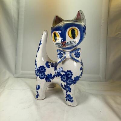 Big Eued Italian Cat Ceramic Figurine