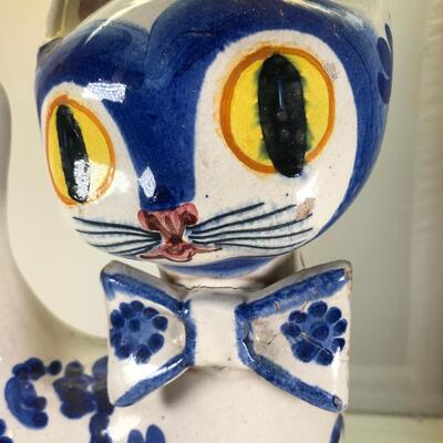 Big Eued Italian Cat Ceramic Figurine