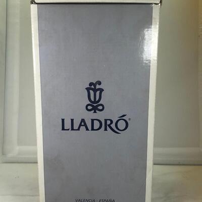 1984 LLadro Daisa 77617 with Box