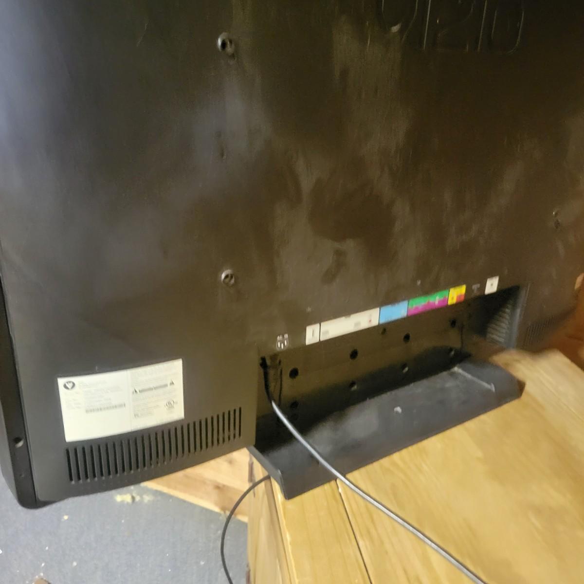 37" Vizio HDTV, LG DVD Player & More (ODW)