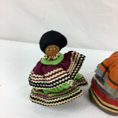 5222 Three Vintage Seminole Indian Dolls