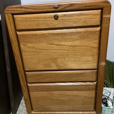 Wood 2 drawer filing cabinet