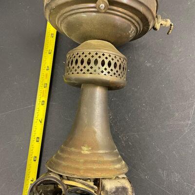 Brass ceiling light fixture