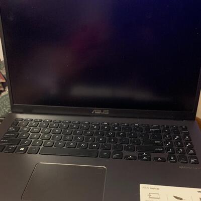 ASUS Laptop ðŸ’» VivoBook X509F 15" windows 11 laptop 8gb ram I3 8th gen 476 GB hard drive