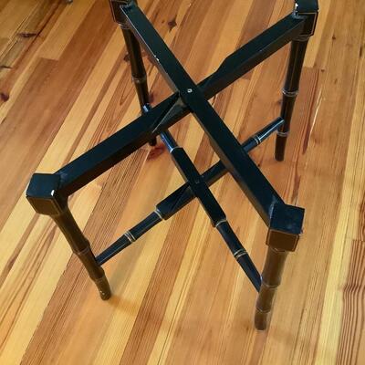 Table with tray and collapsible base