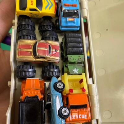 Mini town w/ lots of cars, trucks etc