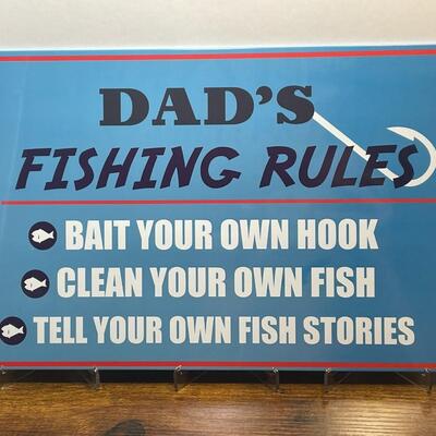Metal Dad Fishing Sign - New - B