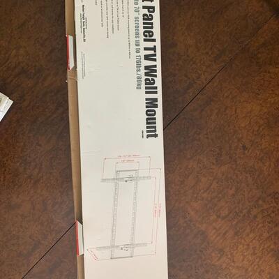 Flat Panel TV Wall Mount - New - A