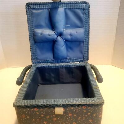 Vintage Sewing Kit