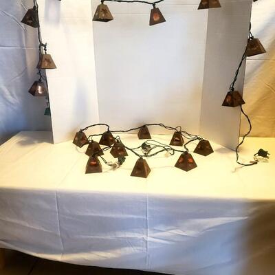 2 Strings of Patio Lights with Leaf Design - Works